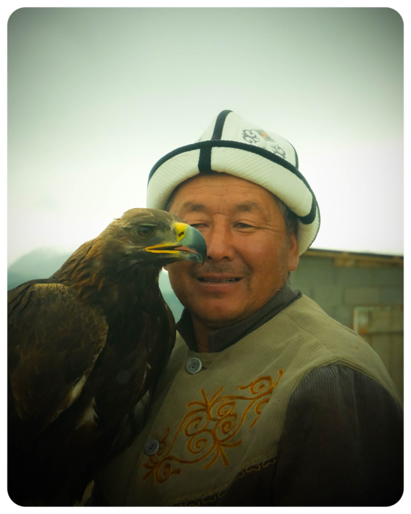 A hunter and his eagle